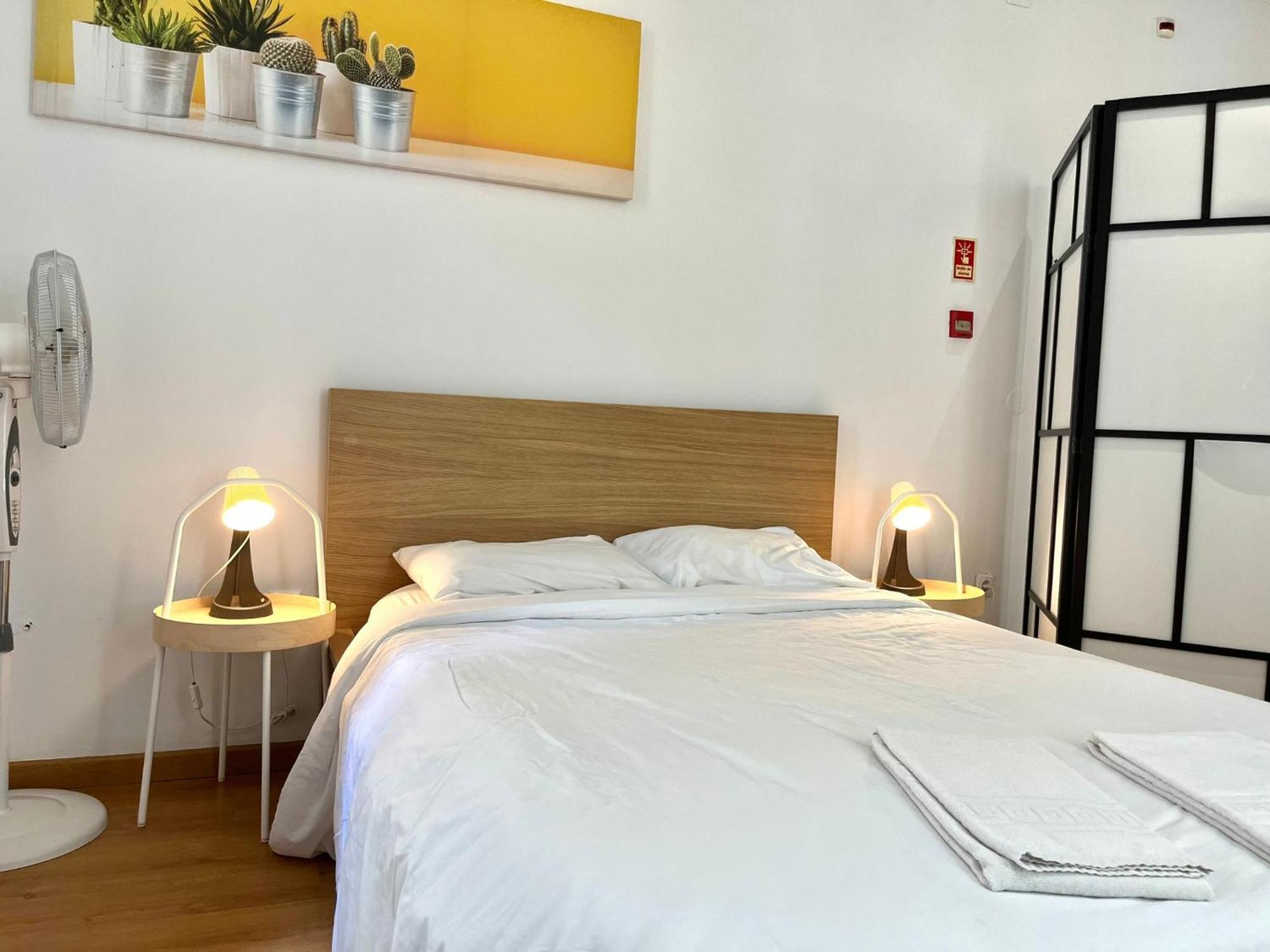 2 Bedroom Apartment - Bairro Alto Residence 리스본 외부 사진