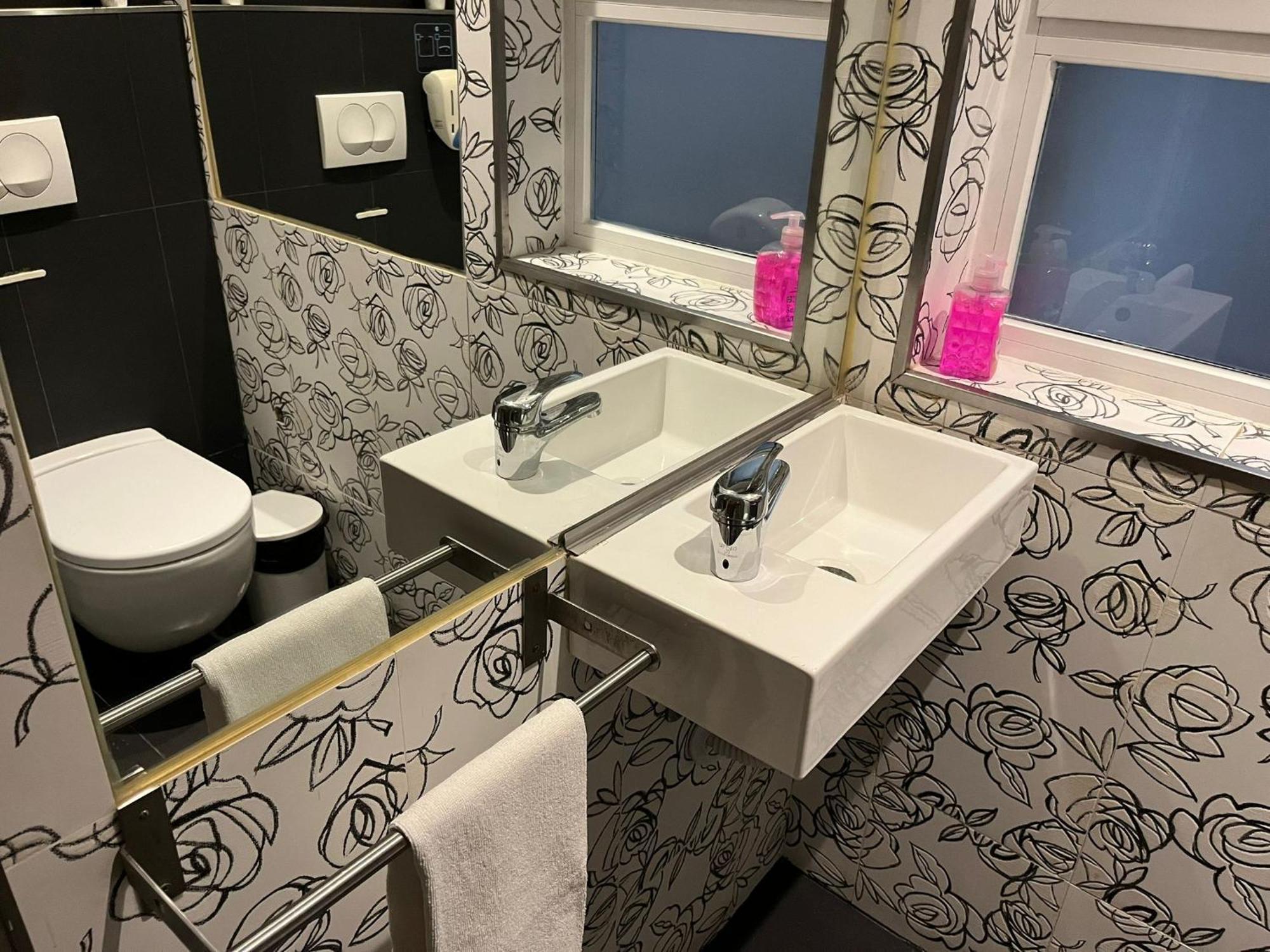 2 Bedroom Apartment - Bairro Alto Residence 리스본 외부 사진